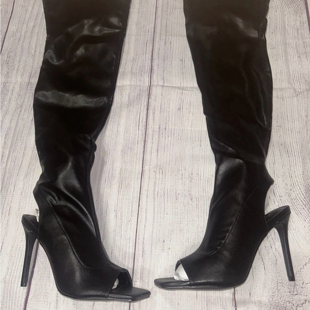 Elegant Black Stiletto Boots square toe 8